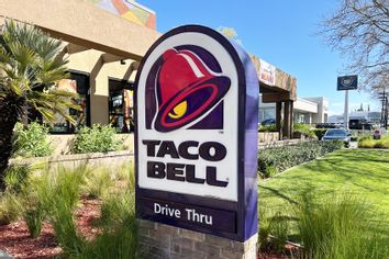 Taco Bell Drive-Thru